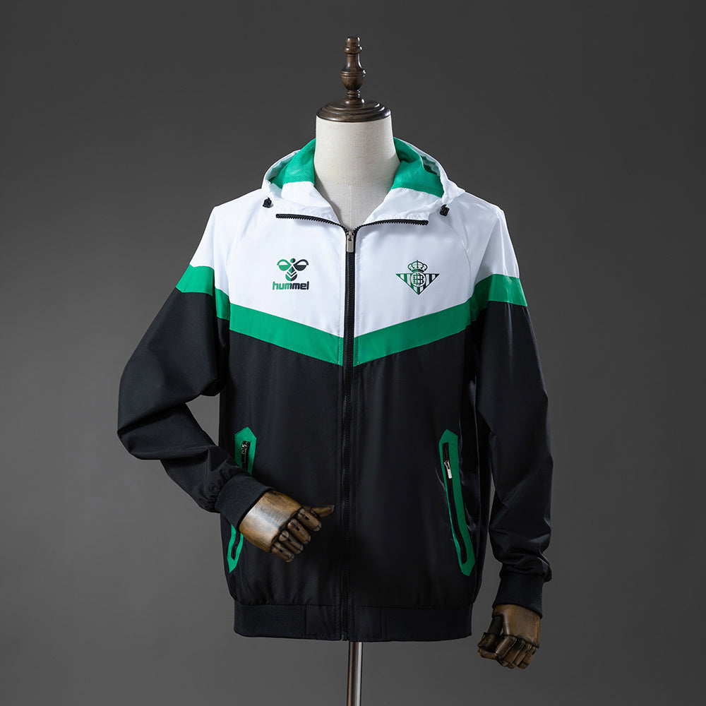 CHAQUETA ROMPEVIENTOS REAL BETIS